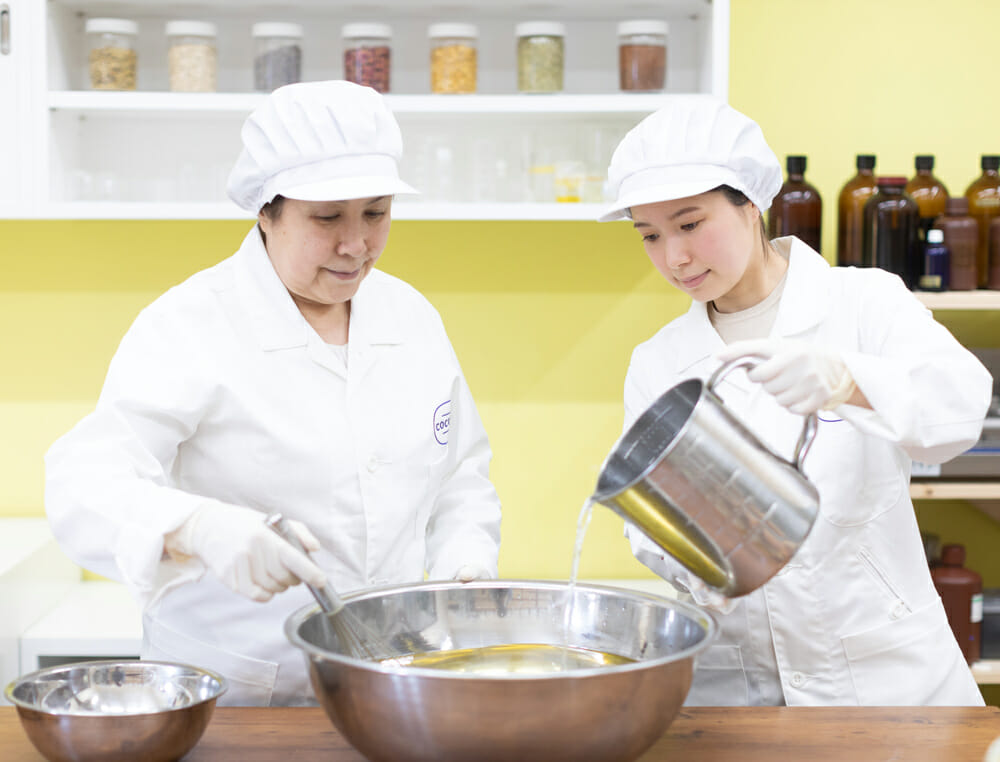 石けんはどうやって作られているの？〜製造方法について〜